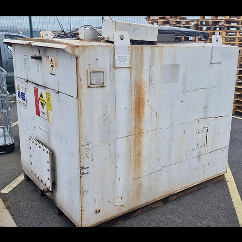 Used 3000l bunded steel - used,