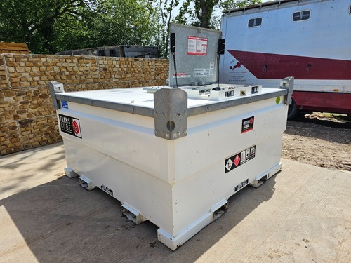 4050 vat western - £4050+vat,,
