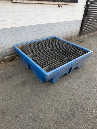 Oil diesel tank - oil/, drip